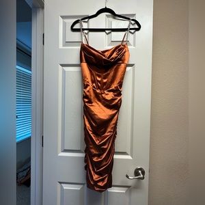 Oh Polly Women’s satin midi dress